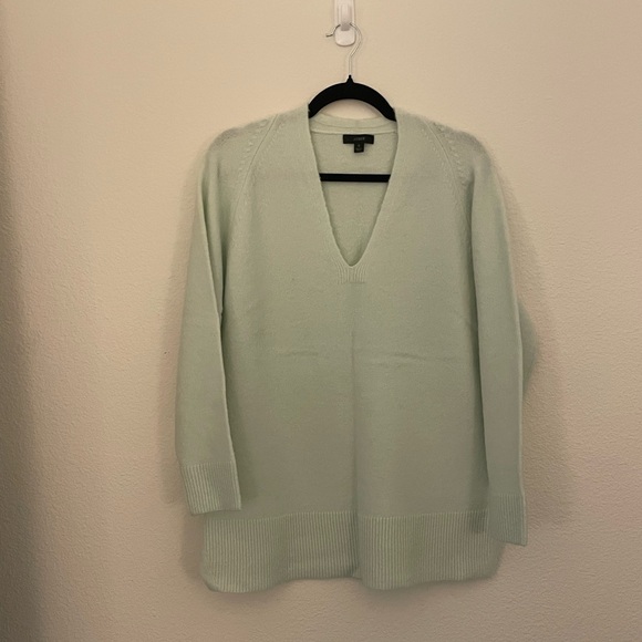 J Crew Mint Wool Blend Sweater - Picture 1 of 7